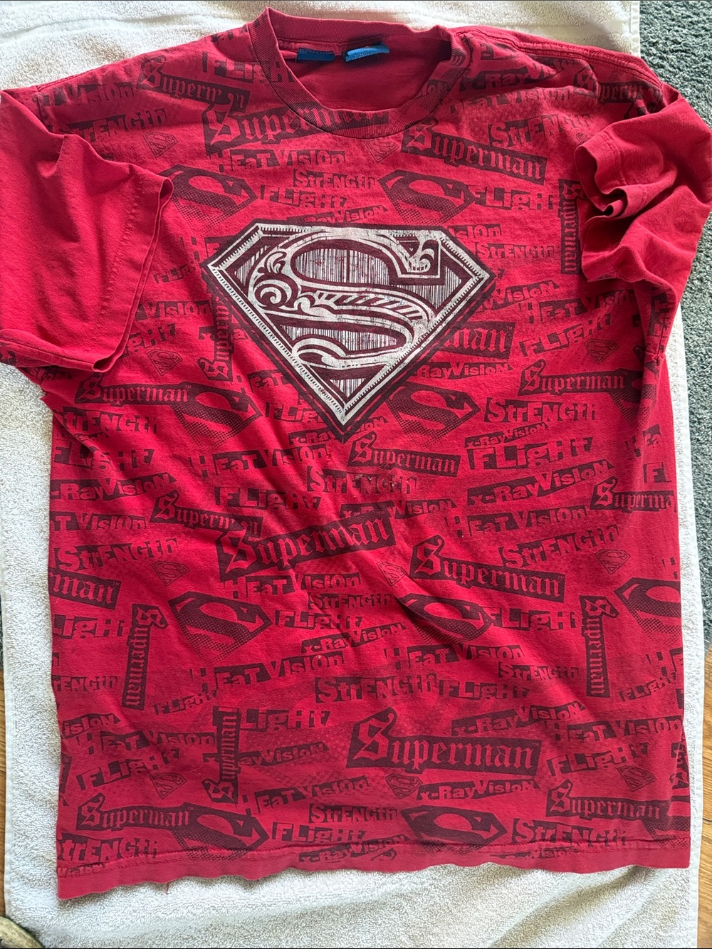 Superman Short Sleeve Graphic Tee - Red